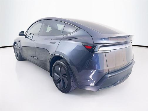 2026 Tesla Model Y Long Range Dual Motor All-Wheel Drive