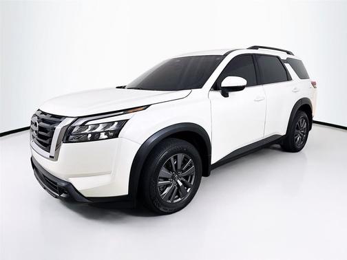 2024 Nissan Pathfinder SV FWD