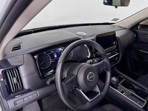 2024 Nissan Pathfinder SV FWD