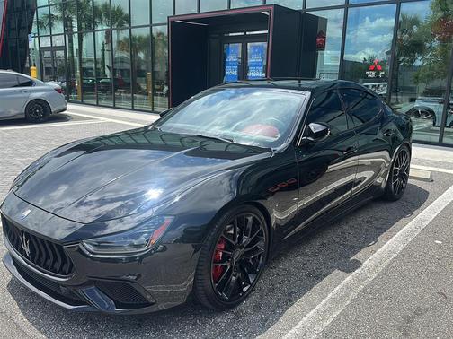 Nero 2018 Maserati Ghibli S Q4 GranSport