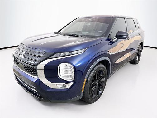 2022 Mitsubishi Outlander SE Launch Edition 2WD