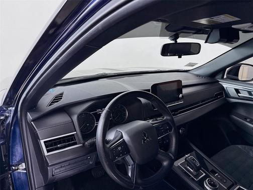 2022 Mitsubishi Outlander SE Launch Edition 2WD