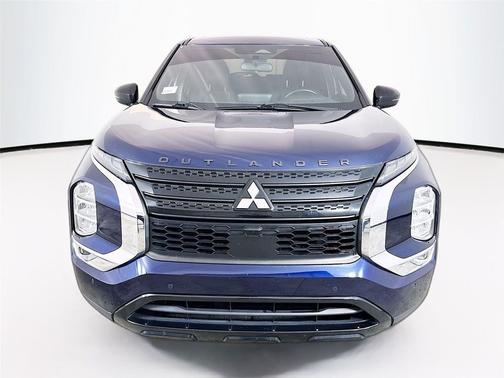 2022 Mitsubishi Outlander SE Launch Edition 2WD