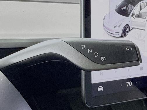 Pearl White Multi-Coat 2023 Tesla Model 3 Standard Range