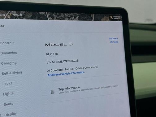 Pearl White Multi-Coat 2023 Tesla Model 3 Standard Range