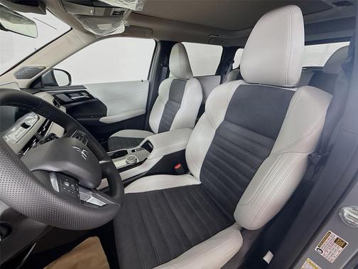 2026 Mitsubishi Outlander SE 1.5T 2WD