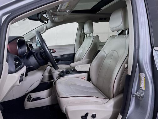 Billet Silver Metallic Clearcoat 2020 Chrysler Pacifica Limited