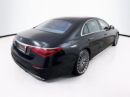 2022 Mercedes-Benz S-Class 4MATIC