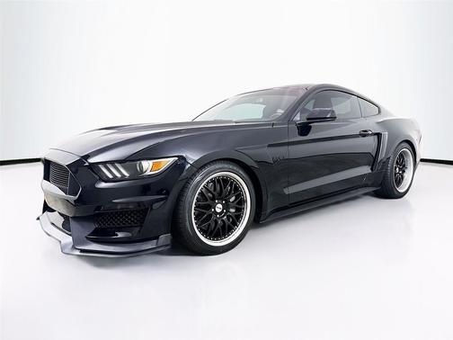 2017 Ford Mustang GT