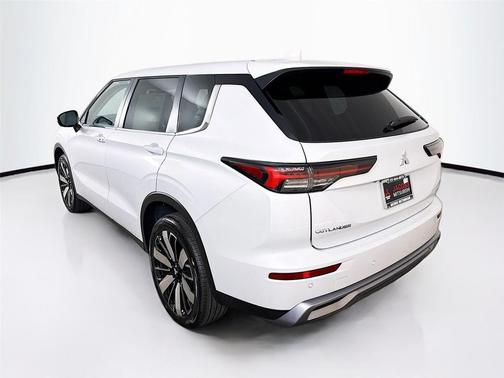 2026 Mitsubishi Outlander SE 1.5T 2WD