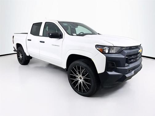 2024 Chevrolet Colorado WT