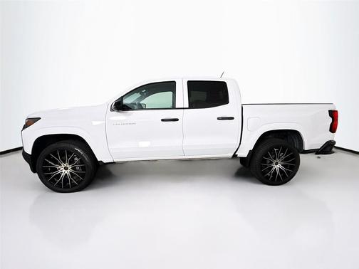 2024 Chevrolet Colorado WT