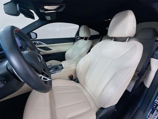 2025 BMW M440 i xDrive