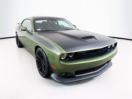 2022 Dodge Challenger R/T Scat Pack