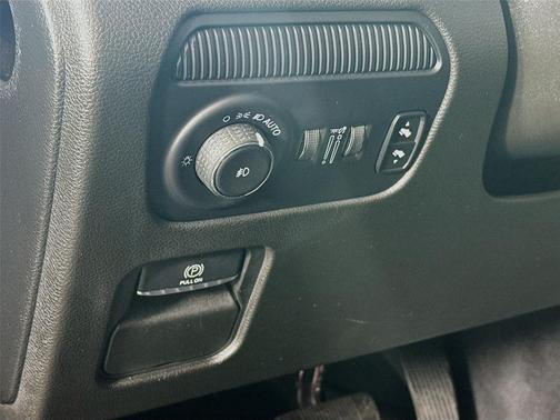 Diamond Black Crystal Pearlcoat 2022 Jeep Wagoneer Series I 4x2