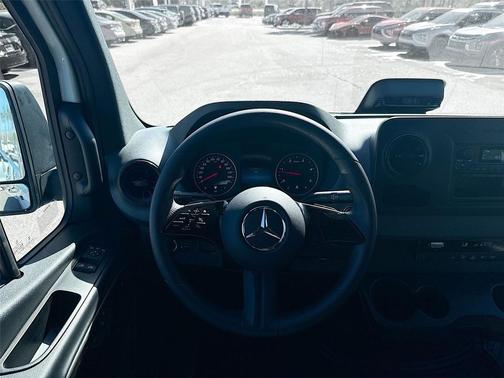 2025 Mercedes-Benz Sprinter 2500 High Roof