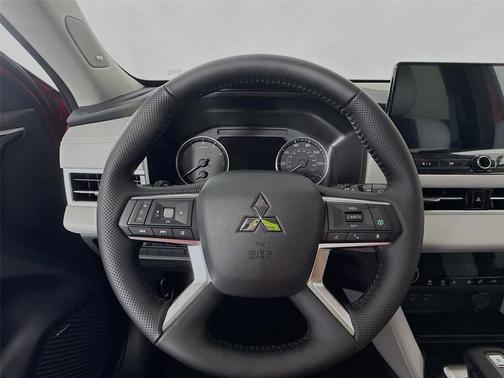 2026 Mitsubishi Outlander SE 1.5T 2WD