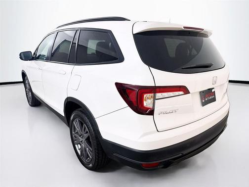 2022 Honda Pilot AWD Sport