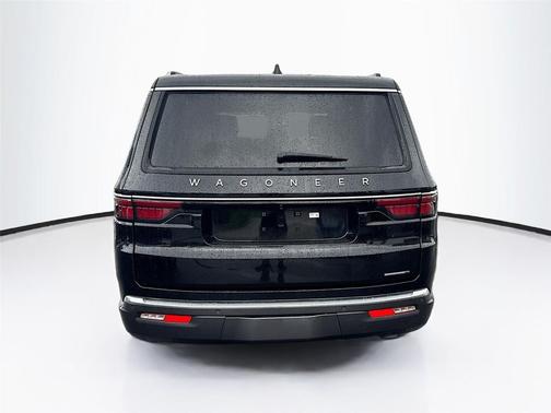 Diamond Black Crystal Pearlcoat 2022 Jeep Wagoneer Series I 4x2