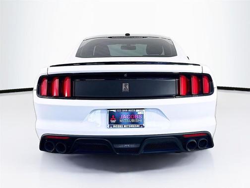2016 Ford Shelby GT350 Base