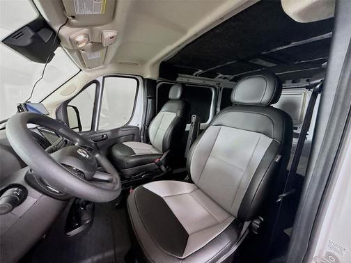 Bright White Clearcoat 2023 RAM ProMaster 1500 Low Roof