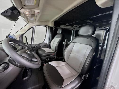 Bright White Clearcoat 2023 RAM ProMaster 1500 Low Roof