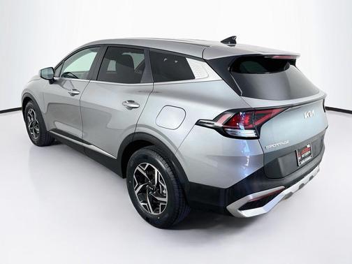 Steel Gray 2024 Kia Sportage LX