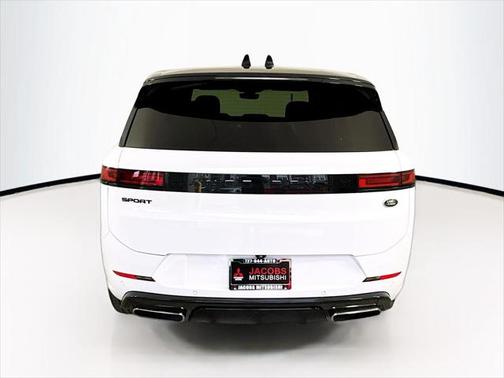 2023 Land Rover Range Rover Sport SE