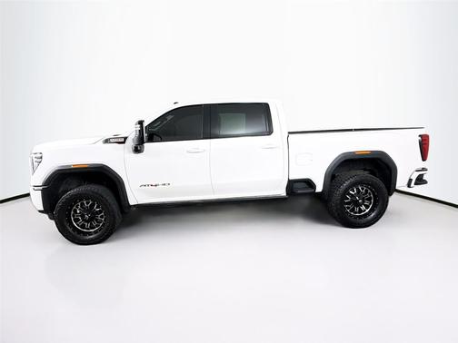 2024 GMC Sierra 2500 AT4