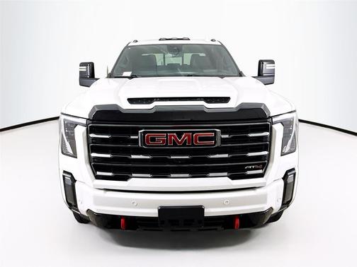 2024 GMC Sierra 2500 AT4