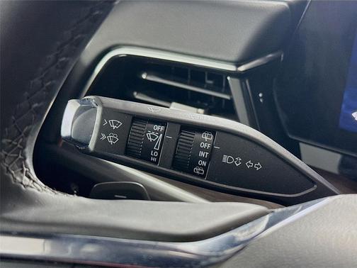 2025 Chevrolet Suburban LS