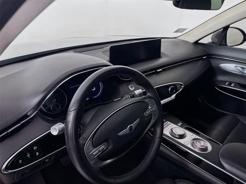 2024 Genesis GV70 2.5T AWD