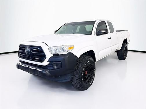 2019 Toyota Tacoma SR