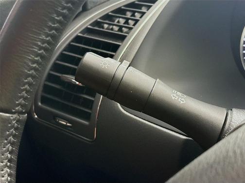 Brilliant Silver Metallic 2023 Nissan Armada SV 2WD