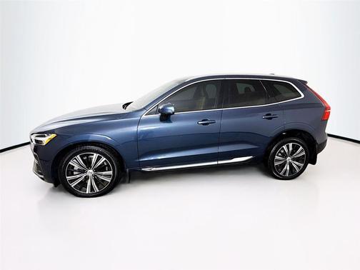2022 Volvo XC60 B6 Inscription