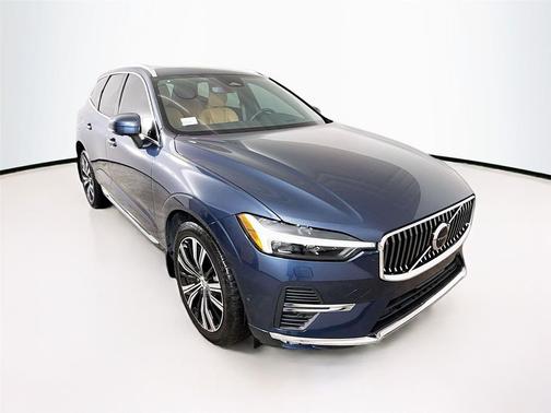 2022 Volvo XC60 B6 Inscription