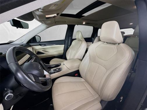 2022 INFINITI QX60 Luxe