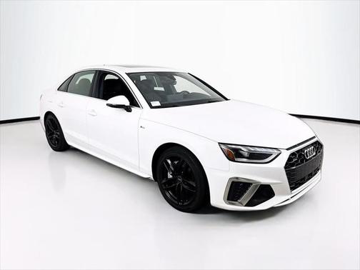 2023 Audi A4 45 S line Premium Plus
