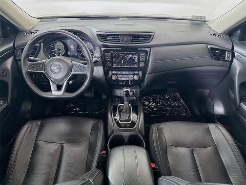 2020 Nissan Rogue SL