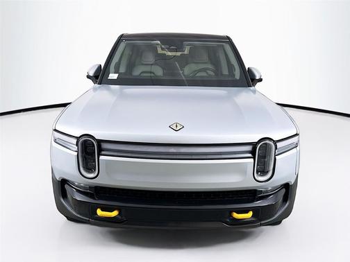 2025 Rivian R1S Premium Tri Motor Max Pack