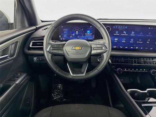 Lakeshore Blue Metallic 2024 Chevrolet Traverse LS