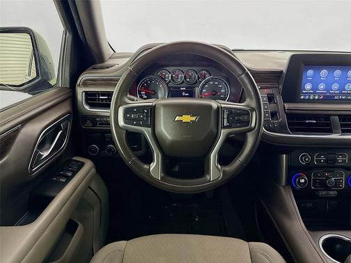 Dark Ash Metallic 2022 Chevrolet Suburban LS
