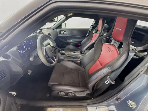Stealth Gray/Super Black 2026 Nissan Z NISMO