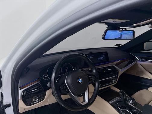 2019 BMW 530 xDrive