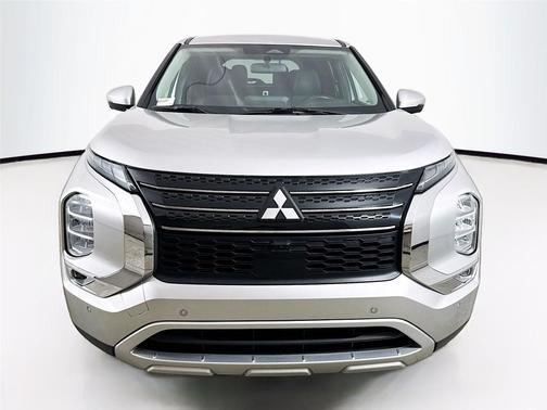 2024 Mitsubishi Outlander SE 2.5 2WD