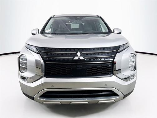 2024 Mitsubishi Outlander SE 2.5 2WD