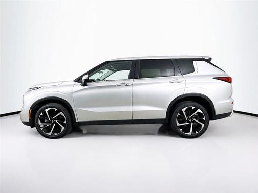 2024 Mitsubishi Outlander SE 2.5 2WD