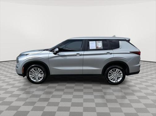 2023 Mitsubishi Outlander ES 2.5 2WD