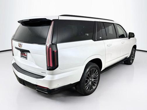 Crystal White Tricoat 2025 Cadillac Escalade ESV Sport Platinum