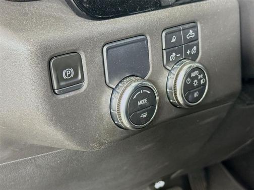 Sterling Metallic 2023 GMC Sierra 1500 SLT